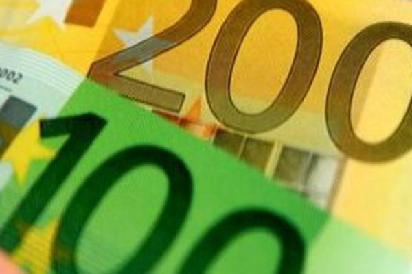 State €5.5bn bond sale one-third of borrowing to cover Covid crisis