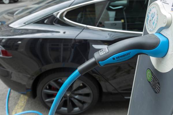 Electric vehicle owners to get reduced tolls, says Naughten