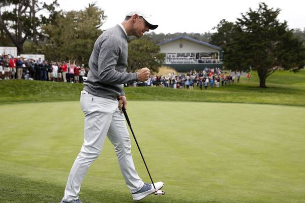 Rory McIlroy fights back to stay right in US Open mix
