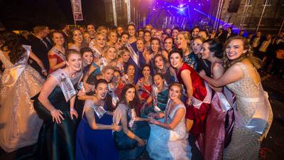 Rose of Tralee: Daithí roars at boyfriends as Will Leahy’s head lurks in the wings