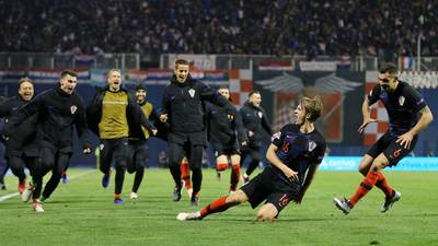 Croatia pip Spain with stoppage-time winner in Zagreb