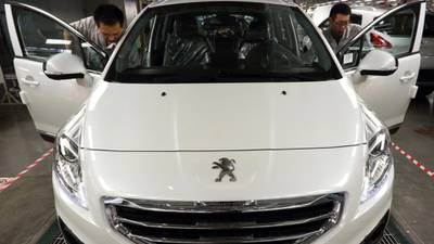 Peugeot family plans to retain long-term share in PSA