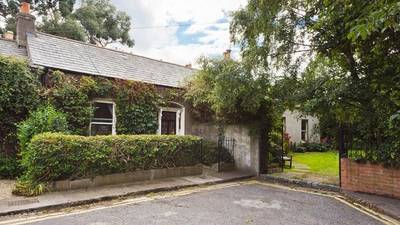 What sold for around €1m in Sandymount, Clontarf, Clonskeagh and Clane, Co Kildare?