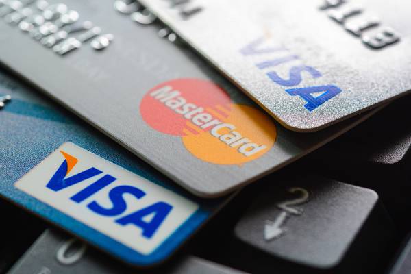 Card spending rises to €7.7bn as consumers go on spree