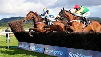 Fox Norton beats Un De Sceaux to Champion Chase at Punchestown