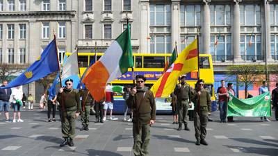 No plans to ban marches with paramilitary trappings
