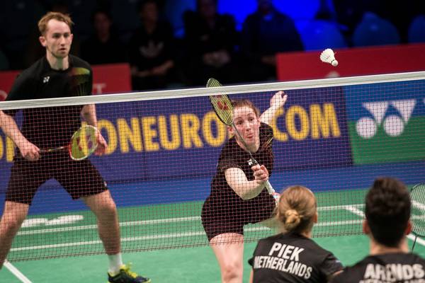 Chloe and Sam Magee bow out in European semi-finals