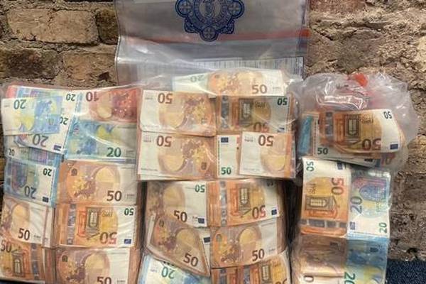 More than €374,000 in cash seized by gardaí in Co Dublin