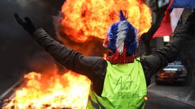 Sporadic clashes as ‘yellow vest’ protesters on French streets again