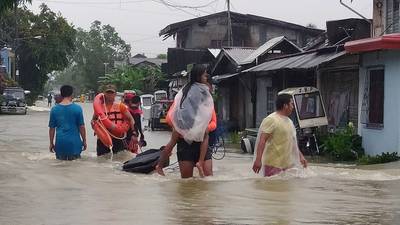 Floods and landslides in the Philippines kill at least 25