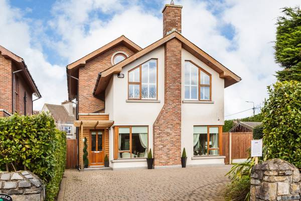 Home office, home bar and scope for another home alongside for €1.55m
