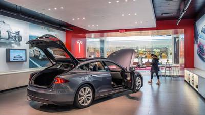 Tesla battles car dealers over the way cars are sold