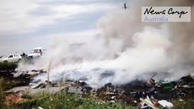 Video shows pro-Russian rebels ‘sifting through MH17 wreckage’