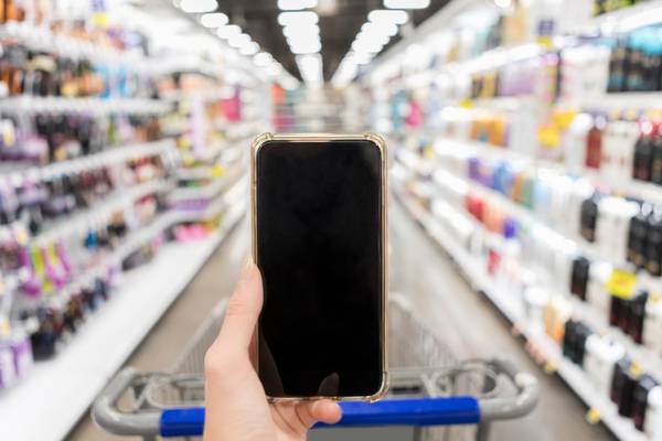 How your phone can help when you are shopping