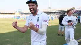 England secure series win after Mark Wood breaks Pakistan resistance