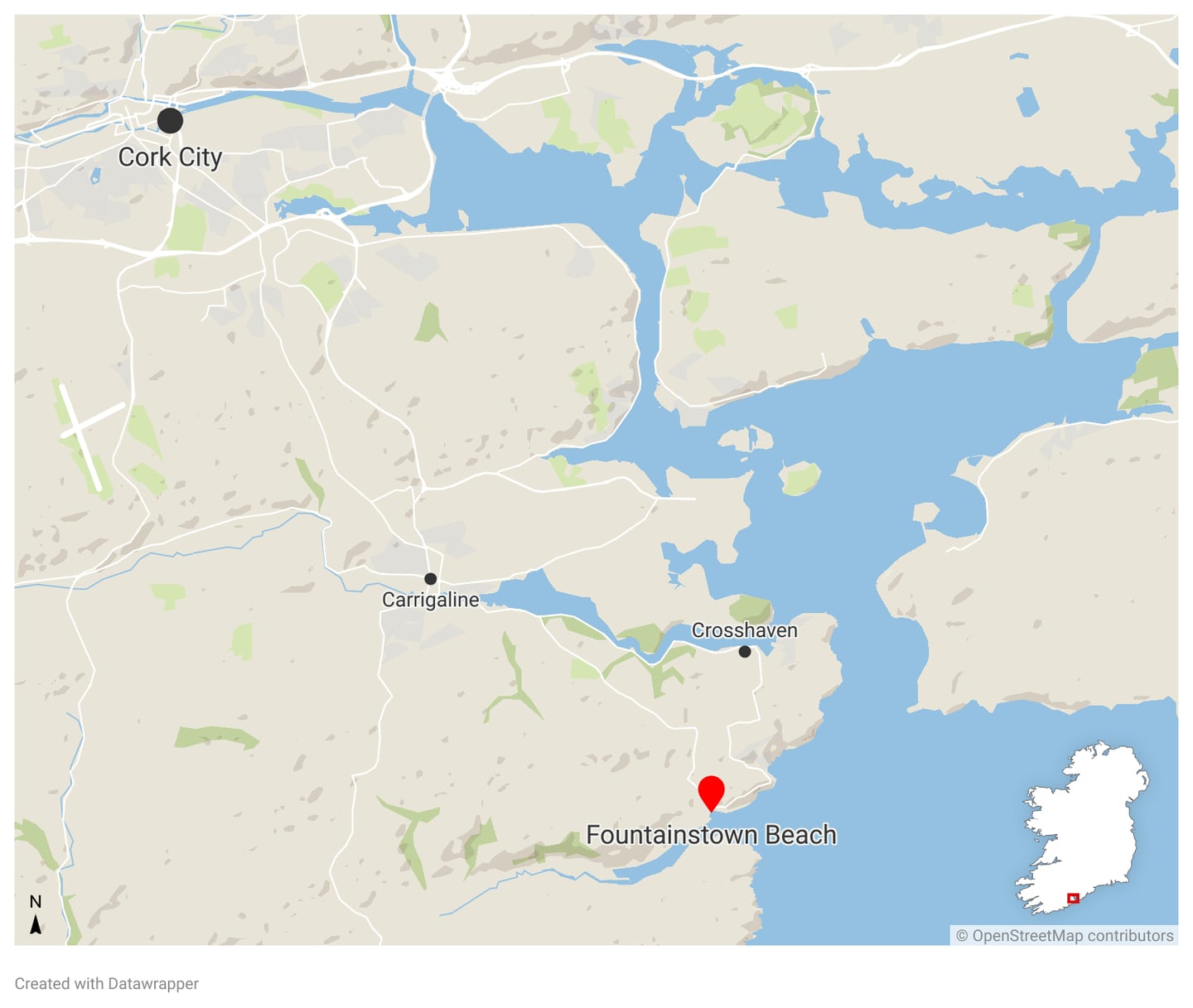 Emergency services are searching for an eight year old child who went missing in the sea near Fountainstown, Co Cork on Tuesday afternoon.