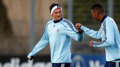 Gomez to have late fitness test for Germany