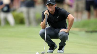 Rory McIlroy’s putter finally begins to warm up in Boston