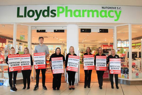Lloyds Pharmacy staff plan further strike action