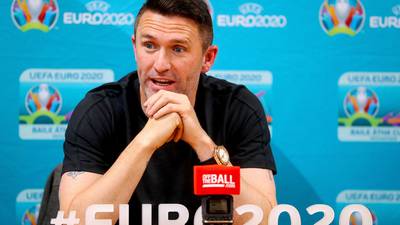 Robbie Keane to take his time over Middlesbrough offer