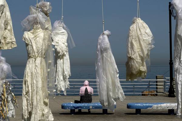 Lebanon repeals controversial ‘marry the rapist’ law