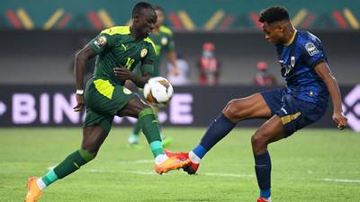 Sadio Mane on target but suffers head injury in Senegal’s win over Cape Verde