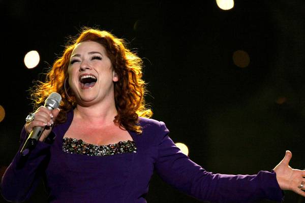 Singer Niamh Kavanagh fears for voice over thyroid surgery