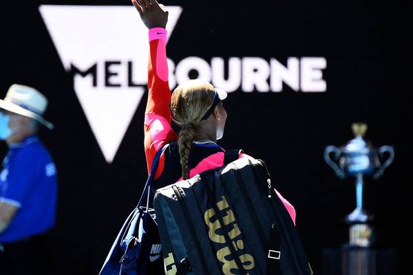 Serena Williams waves a long goodbye after Naomi Osaka defeat
