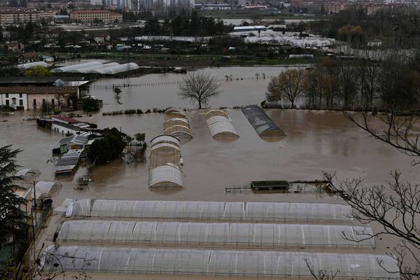 Storm Barra: Severe flooding kills one in northern Spain