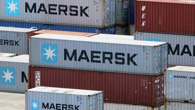 Maersk takes step towards breaking up with sale of oil unit