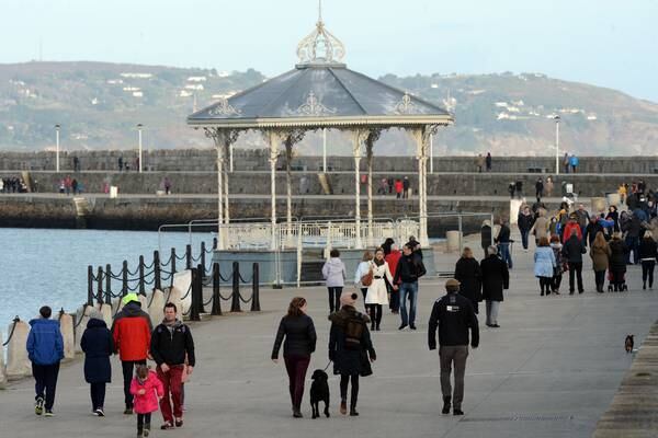 Dun Laoghaire businesses challenge local council on decision to revoke casual trading licences 