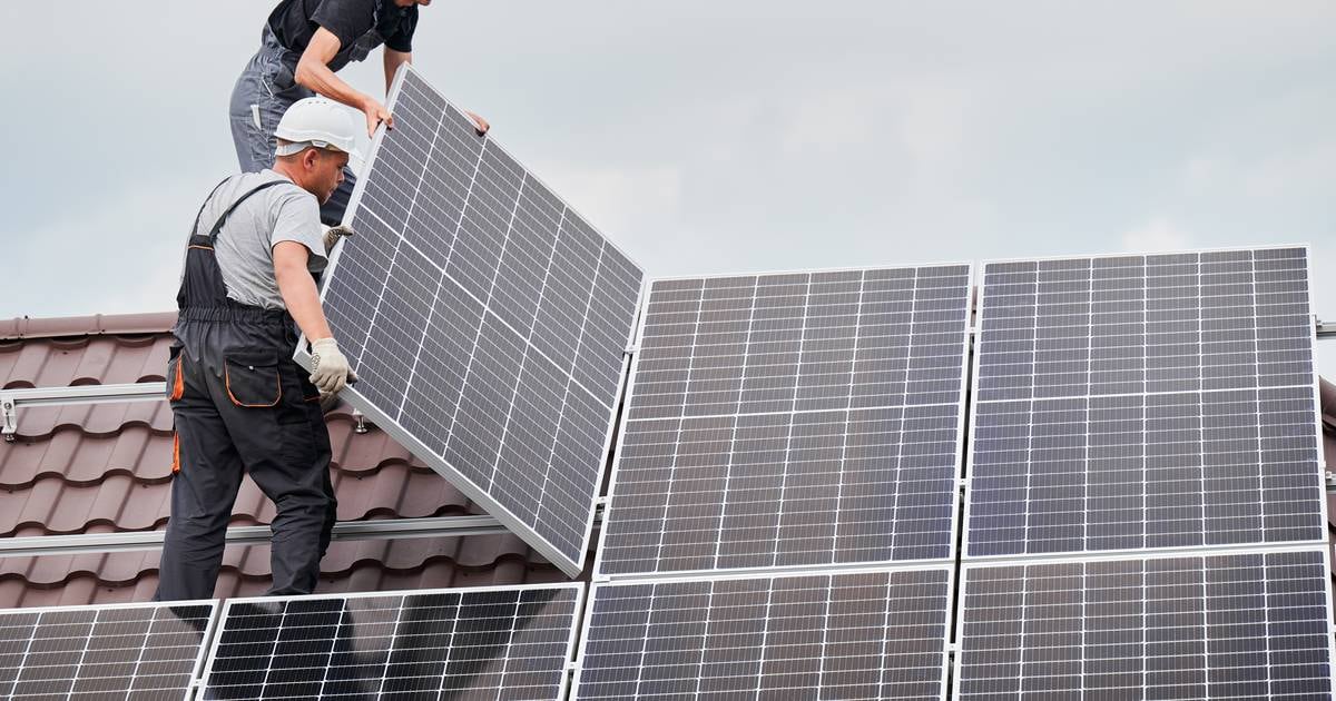 Les petits générateurs solaires et éoliens récoltent de plus grands bénéfices pour alimenter le réseau – Irish Times