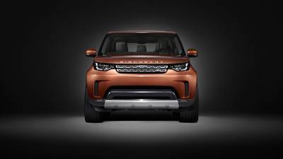 New Discovery takes on Range Rover styling cues