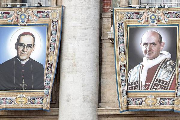 Salvadoran bishop Romero and pope Paul VI become saints