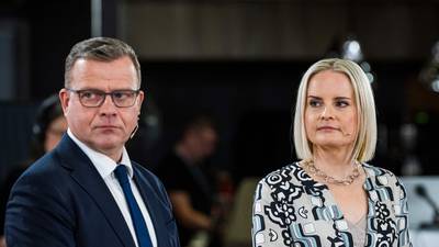 Finland to join Nato as pro-alliance parties begin coalition talks