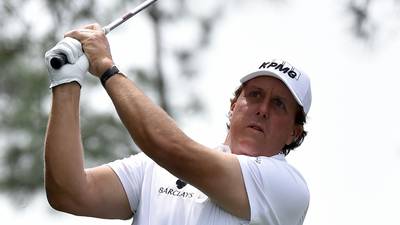 Golfer Phil Mickelson to return €831,000 amid US insider-trading inquiry