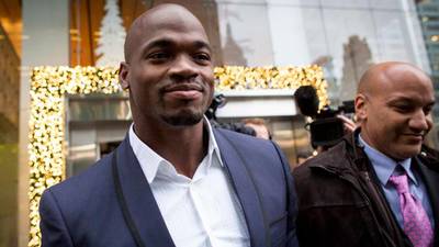 NFL players union files lawsuit challenging Adrian Peterson suspension