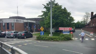 Consultant ‘no choice’ but to start baby’s delivery in labour ward