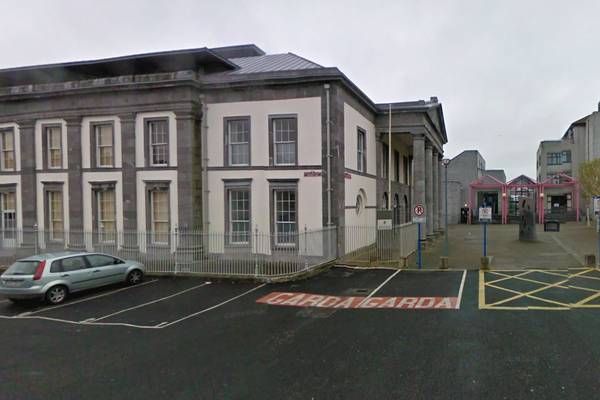 Man charged with escaping Garda custody sneaks out of court