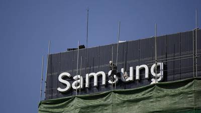 Samsung understood to win iPhone  chip contract