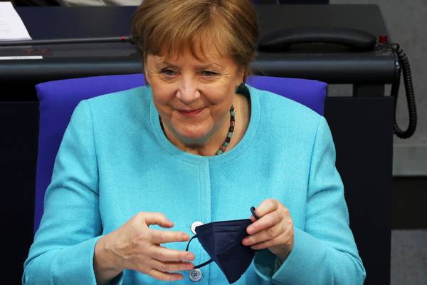 Merkel avoids end-of-era nostalgia in final Bundestag address