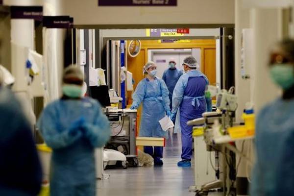 Covid-19: Hospital numbers surpass 1,000 for first time since February