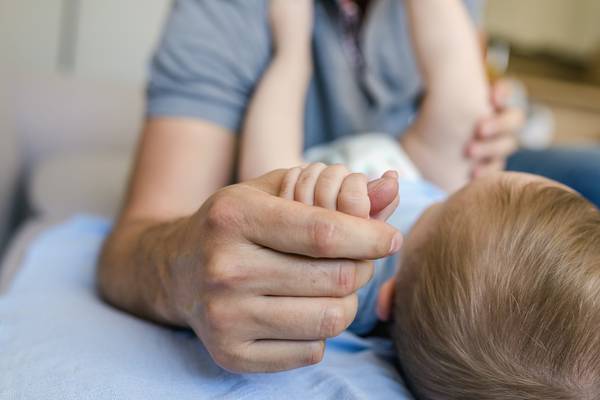 More than 50,000 fathers take two-week paternity benefit