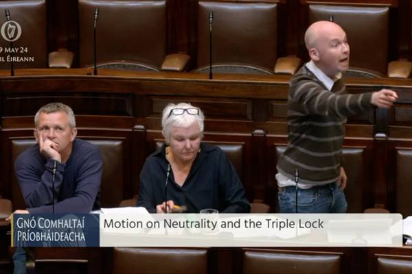 ‘Puppets of Putin’: Dáil suspended amid heated row over junior minister’s comments