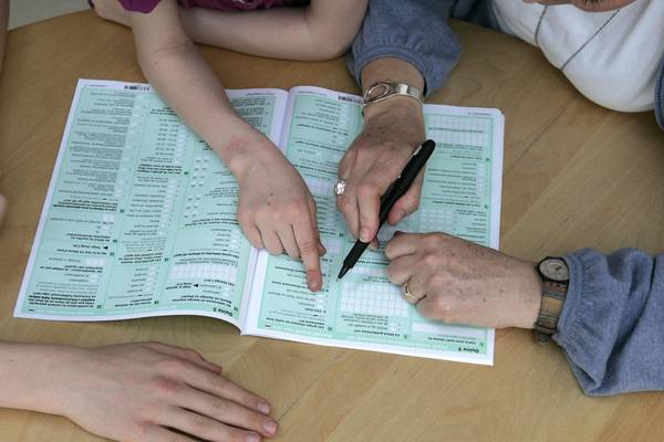 Census forms to include ‘time capsule’ section to gather messages for people of 2122