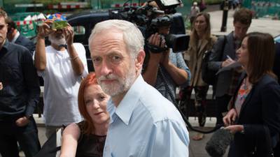 Corbyn gains momentum in Labour leadership race