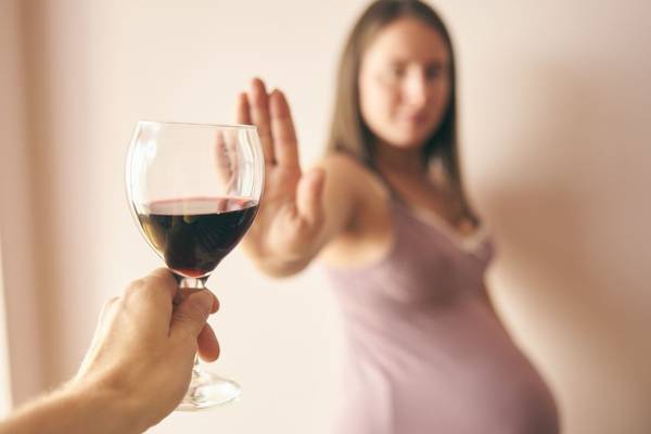 No amount of alcohol is safe for a baby at any stage of pregnancy, HSE warns