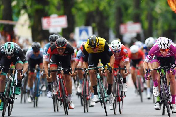 Bennett unlucky to be denied third stage win in Giro d’Italia