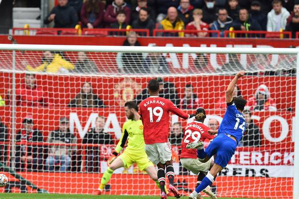 Man United slip up as Townsend rescues a point for Everton