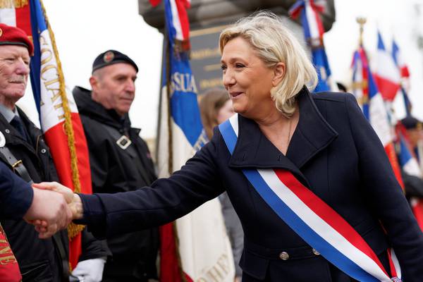 French military nails its colours to Marine Le Pen’s mast
